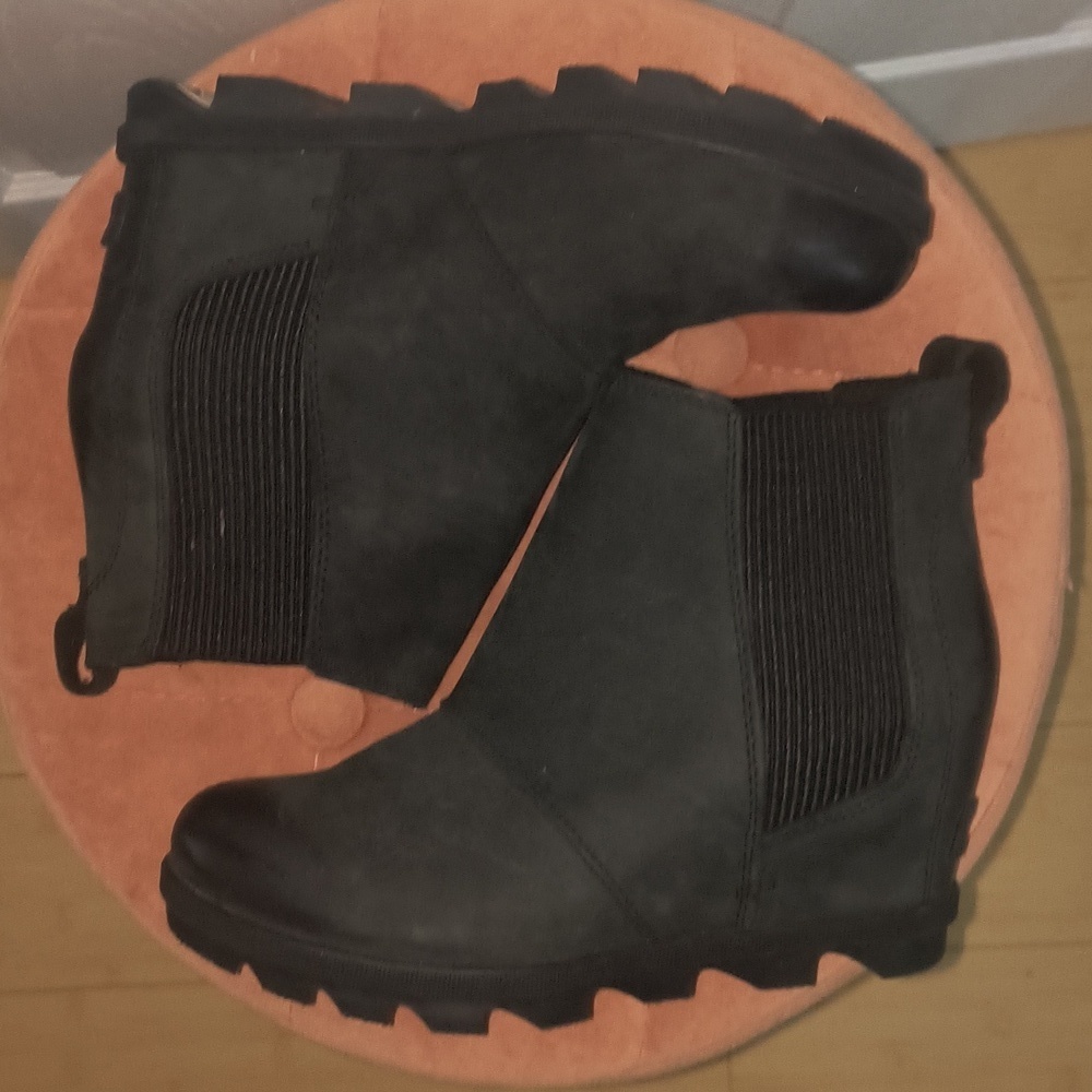 Sorel Joan Rhapsody Wedge Chelsea Leather Snow Boot Size 7.5 - Picture 5 of 9